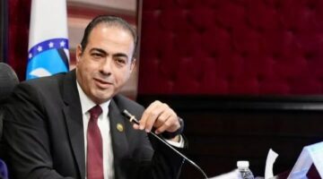 لإنهاء أزمة استقالة أبو على.. رئيس لجنة الشباب بالنواب يطير للمغرب