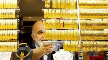 أسعار الذهب اليوم الخميس 1 مايو بعد التراجع المفاجئ يربك خطط الشراء. وعيار 21 يسجل رقمًا صادمًا هل هو الوقت المناسب للادخار؟