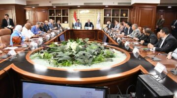 وزير الشباب يستمع لمقترحات أعضاء مجلسي النواب والشيوخ بمحافظة بني سويف