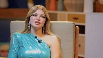 الاحتفاظ بالرقم.. ياسمين الخطيب تعلق على أزمة الإعلان
