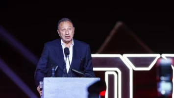 الخطيب يتوجّه إلى قنا لتشييع جثمان شقيقته واستقبال العزاء