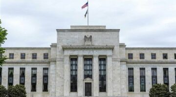 مجلس الاحتياطي الفيدرالي الأمريكي يبدأ اجتماعه لحسم أسعار الفائدة