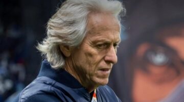 الهلال يعلن رسميًا رحيل جيسوس وتعيين الشلهوب