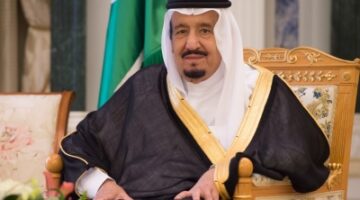 وزير الرياضة يهنئ خادم الحرمين الشريفين وولي العهد بمناسبة تتويج الأهلي