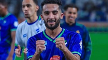 إصابة الرباط الصليبي تنهي موسم لاعب الفتح