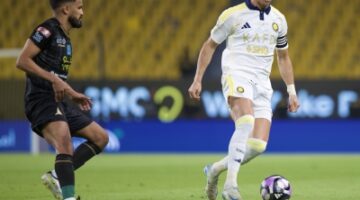 النصر يعبر الخليج بثنائية في دوري روشن