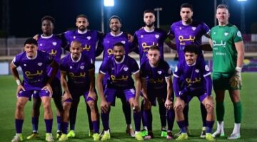 الجمعة.. قمتان من أجل نهائي “البلاي أوف”