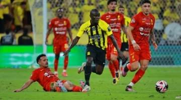 الاتحاد يقهر القادسية بثلاثية ويتوج بكأس الملك