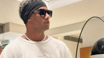 محمد رمضان يكافئ طالبا بـ 50 ألف جنيه بسبب أغنيته الجديدة