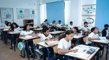 المحكمة الإدارية العليا تصدر قرارًا هامًا حول مواد الهوية القومية بالمدارس الأجنبية