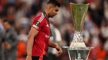 الخسائر المادية تضع مانشستر يونايتد في مرمى العقوبات الجزائية