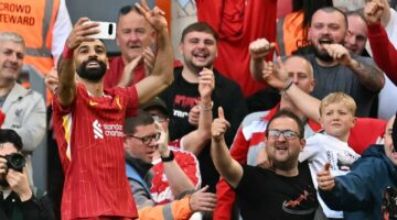 ما وراء سيلفي محمد صلاح.. ليست مجرد صدفة!