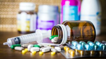 سياسة مثيرة للجدل.. ترامب يصدر قرارا لخفض أسعار بعض الأدوية في الولايات المتحدة