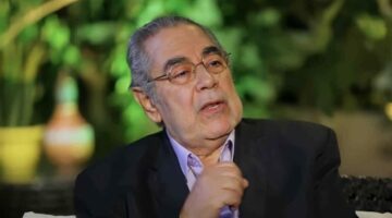تفاصيل الحالة الصحية لصبرى عبد المنعم بعد نقله للمستشفى