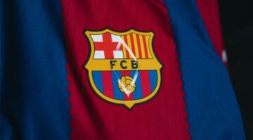 رسميًا.. برشلونة يعلن أول الراحلين في صيف 2025