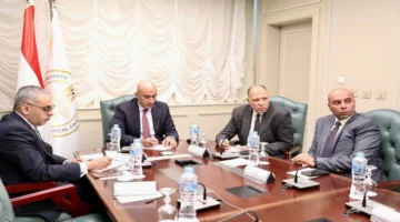نيفين شحاتة:وزير التعليم يبحث استعدادت عقد امتحانات الثانوية العامة
