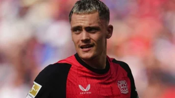 رئيس بوروسيا دورتموند يصف انتقال فيرتز إلى ليفربول بـ”العار”