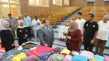 جامعة جنوب الوادي تطلق مبادرة ملابس مجانية للفئات الأولى بالرعاية