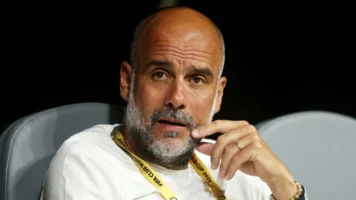 فيديو | لاعب مانشستر سيتي بـ”العكاز” قبل مباراة يوفنتوس الحاسمة في كأس العالم للأندية