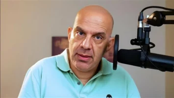 أهم صفحات الرموز الوطنية تتحدث عن “جون المصري”.. مجهود قوي في تغطية أحداث الحـ ر ب الأخيرة يستحق التقدير