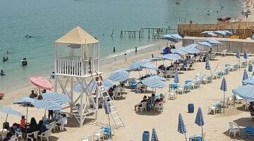 من 5 لـ50 جنيهًا.. تعرف على أسعار شواطئ الإسكندرية قبل خروجة العيد (صور)
