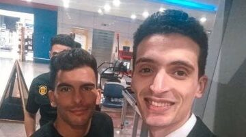وصول زيزو لمعسكر الأهلي فى ميامي بعد رحلة طيران شاقة