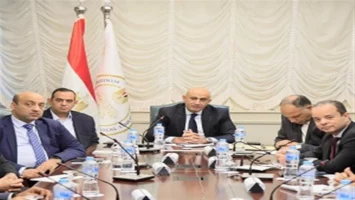 قبل انطلاق المواد الأساسية.. تعليمات من وزير التعليم بشأن امتحانات الثانوية العامة