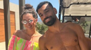 ظهرت مع محمد صلاح خلال جولته في تركيا.. من هي هاندا ديمير؟