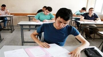 تداول أسئلة امتحان الشهادة الإعدادية فى عدة محافظات الجمهورية