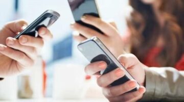 مصلحة الجمارك تشكل لجنة بعضوية تجار المحمول لبحث شكاوى عشوائية إجراءات الحوكمة