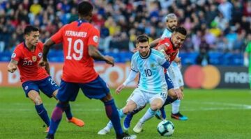 بث مباشر مباراة تشيلي ضد الأرجنتين اليوم في تصفيات كأس العالم.. الموعد والقنوات الناقلة
