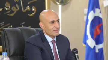 القضاء الإداري يقضي بعدم اختصاصه في نظر دعوى عزل وزير التعليم
