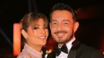 زوجة أحمد زاهر.. “الأزمات بتعرفك مين حبيبك ومين عامل حبيبك”