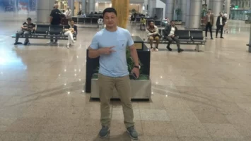 وصول المدير الفني لمنتخب مصر للمصارعة الحرة