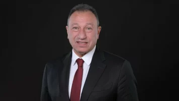 قرار عاجل من محمود الخطيب ضد ريبيرو