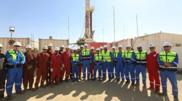 وزير البترول يزور موقع بتروشهد بالصحراء الغربية وبتفقد سير العمليات الإنتاجية