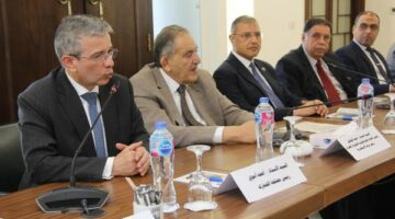 لا مساس بالإعفاءات الضريبية للسلع الأساسية والغذائية والخدمات الصحية والتعليمية