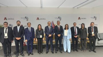 وزير قطاع الأعمال يدعو المستثمرين المغاربة للتوسع في السوق المصري
