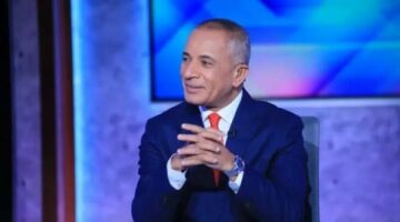 أحمد موسى يصرخ على الهواء بسبب الأنباء المترددة عن قافلة الصمود ومحاولة النيل من سمعة مصر من قبل بقايا الإخـ وان الإرهـ ابيين.. اعرف التفاصيل