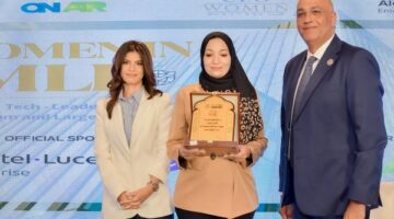 تفعيل جميع خدمات جهاز تنمية المشروعات التمويلية والفنية لتعزيز قدرات المرأة بالأنشطة الاقتصادية