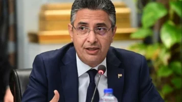 وزير التموين ومحافظ الشرقية يفتتحان سوق اليوم الواحد بالعاشر