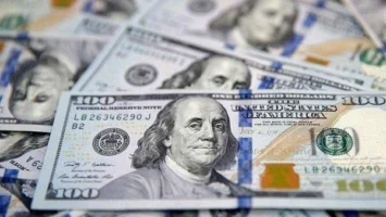 أسعار الدولار مقابل الجنيه بنهاية تعاملات اليوم الإثنين