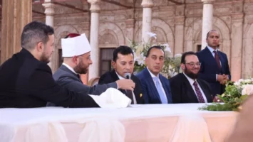 صور.. رئيس الوزراء وكبار رجال الدولة في حفل عقد قران ابنة وزير الشباب والرياضة
