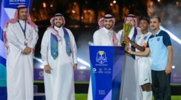 وزير الرياضة يشهد ختام دوري المدارس لكرة القدم