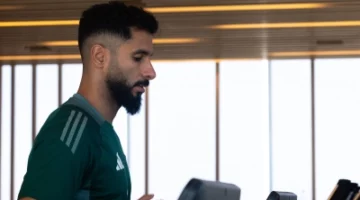 الأخضر يواصل تدريباته استعداداً لمواجهة أستراليا