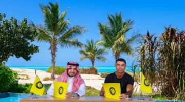 رونالدو يعلق على تجديد تعاقده مع النصر