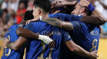 الوطن سبورت | الصحف العالمية تحتفي بفوز الهلال على مانشستر سيتي: مباراة للتاريخ