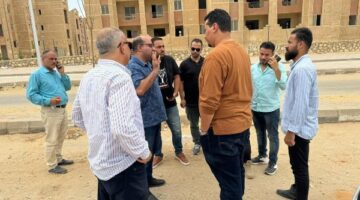 رئيس جهاز مدينة حدائق أكتوبر يتفقد منطقة 47 عمارة وشارع المنتزه
