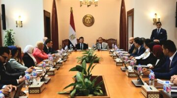 تعزيز التعاون بين الشباب والرياضة والخارجية