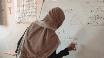 تعليم الوادي الجديد يُطلق برنامجًا صيفيًا لتنمية مهارات اللغة الإنجليزية لطلاب التعليم المزدوج